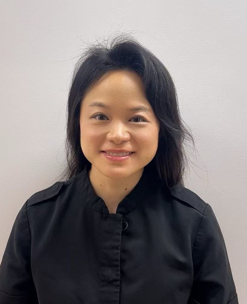 Dr. Moi Li